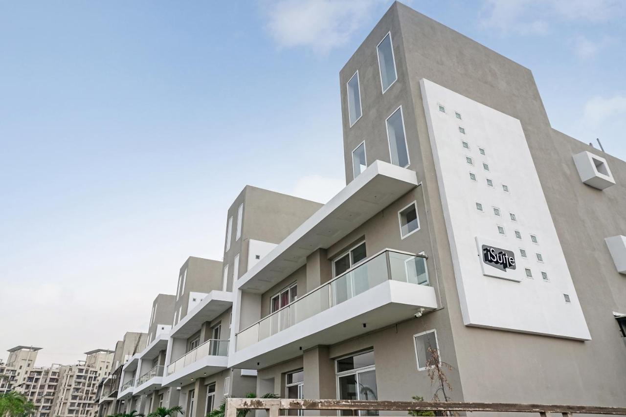 Oyo 16832 Hotel I Suite 2 Mangvadi ภายนอก รูปภาพ