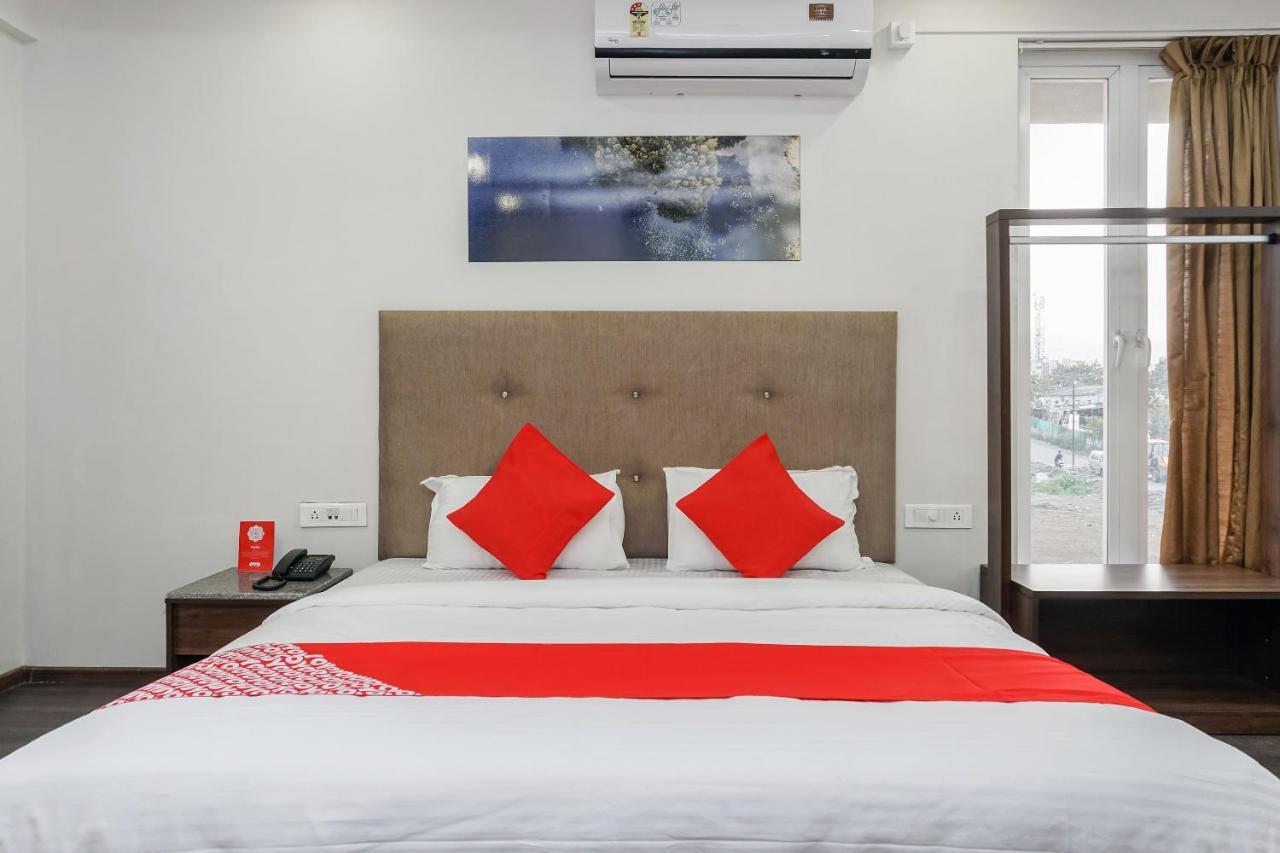 Oyo 16832 Hotel I Suite 2 Mangvadi ภายนอก รูปภาพ