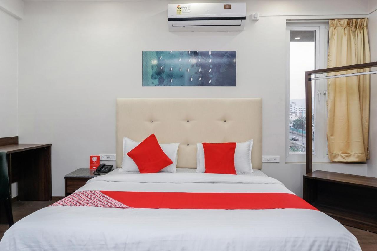 Oyo 16832 Hotel I Suite 2 Mangvadi ภายนอก รูปภาพ