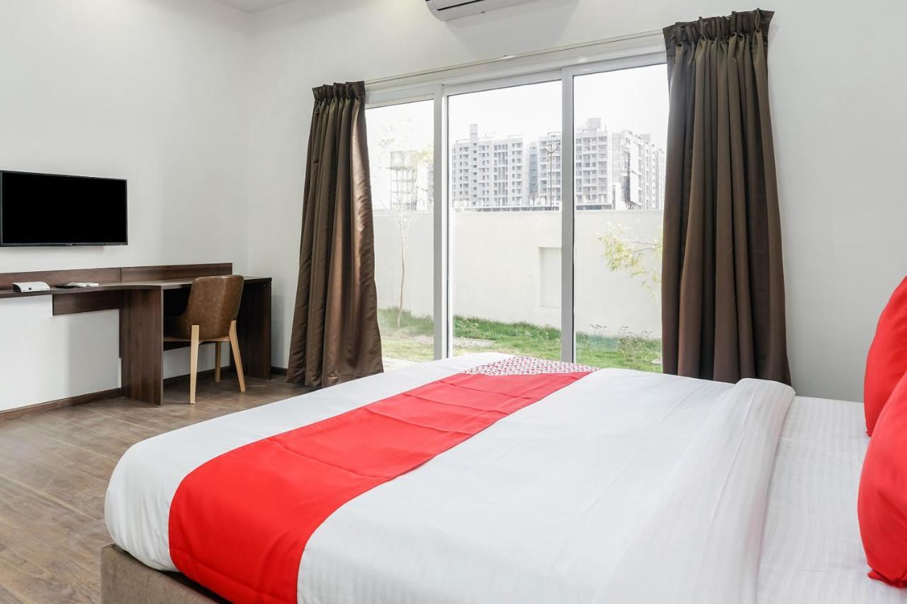Oyo 16832 Hotel I Suite 2 Mangvadi ภายนอก รูปภาพ